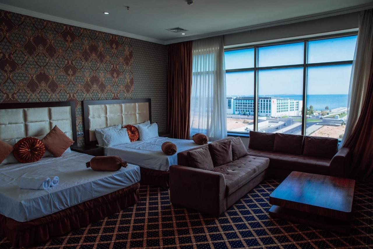 Corniche Hotel Баку Екстериор снимка